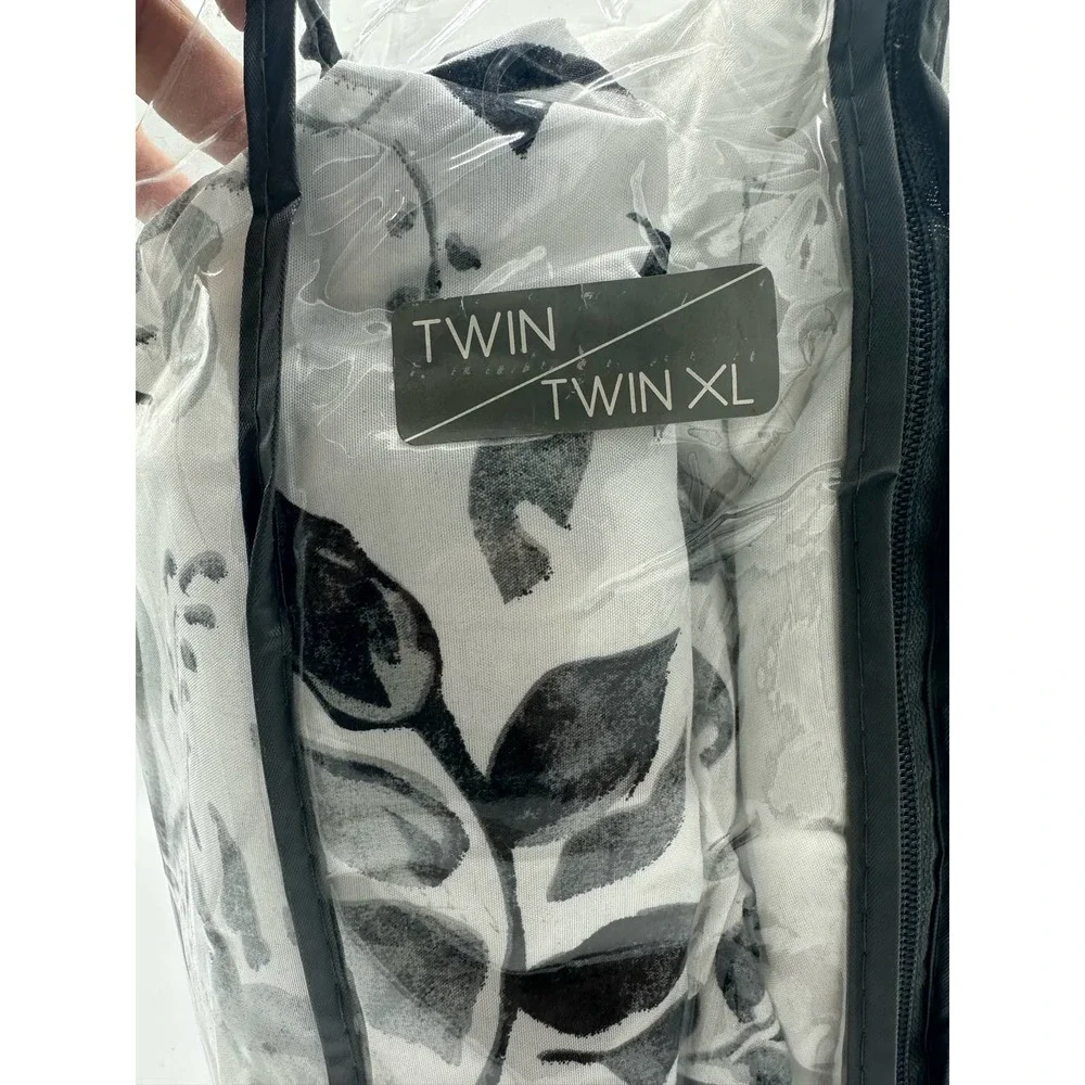 Pem America, Black and White 2-Pc. Floral-Print Twin Comforter Set